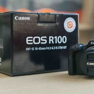 Cnon EOS R100